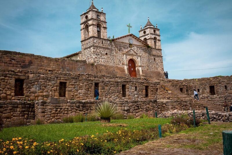 Ayacucho: Colonial Temples | Altarpieces and Architecture | - Booking and Availability