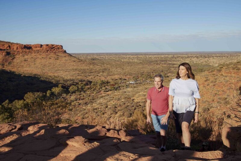 Ayers Rock To Kings Canyon Luxury Bus Transfers - Pricing and Booking Details