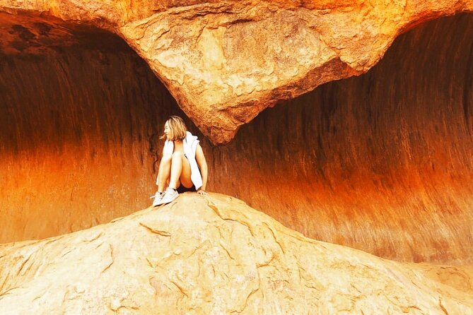Ayers Rock Uluru Private Tour - Guided Storytelling and History