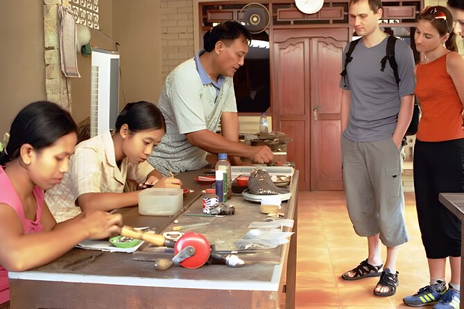 Ayung River Rafting and Shopping Tour Packages - Age Requirement