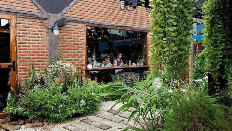 Ayutthaya: Sabieng Riverside Restaurant - Travellers Lunch - Convenient Location and Accessibility