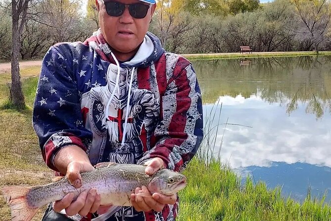 AZ Trout Fishing, on Foot 2hrs. Session! up to 4 People - Fishing Gear and License