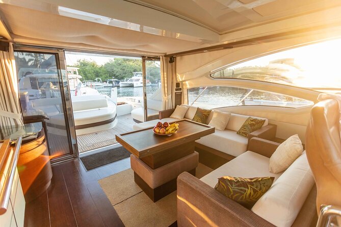 Azimut 62 Ft. Sport Luxury Yacht - Meeting and Pickup