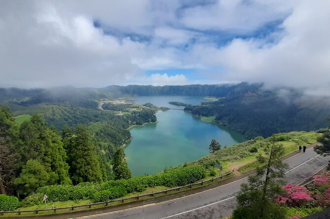 Azores: Explore the Dramatic Crater of Sete Cidades - Accessibility Information