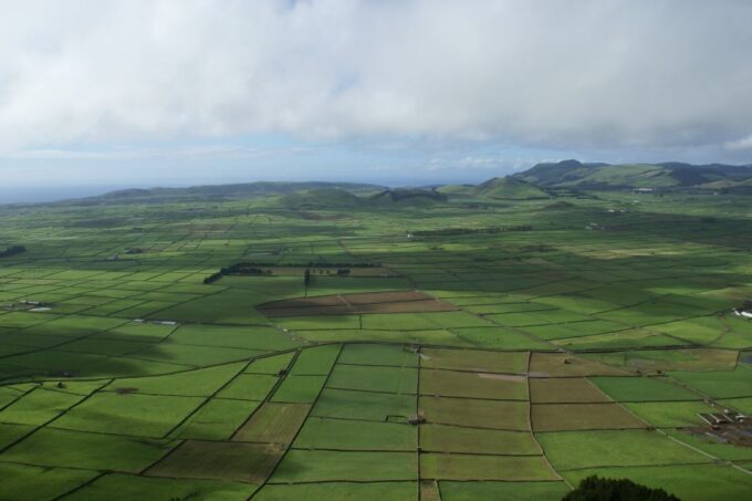 Azores: Full-Day Land & Ocean Tour With Outdoor Lunch - Small Group Sizes
