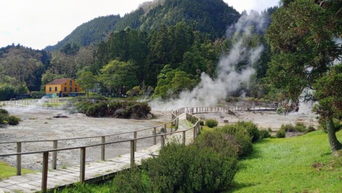 Azores: Full Day Private Tour Furnas Hot Baths & Gastronomy - Vila Franca Do Campo