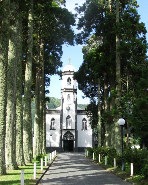 Azores Guided Tour to Volcano and Crater of Sete Cidades - Pickup and Drop-off Locations