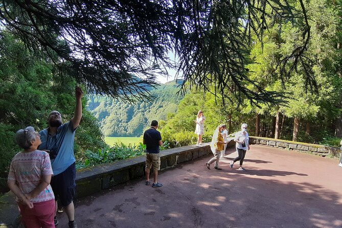 Azores: Sete Cidades, The Green & Blue Lake & Fire Volcano Tour - Tour Duration