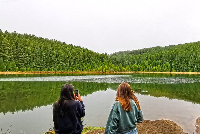 Azores: Shore Excursion Sete Cidades - Blue & Green Twin Crater Lakes - Visitor Experience