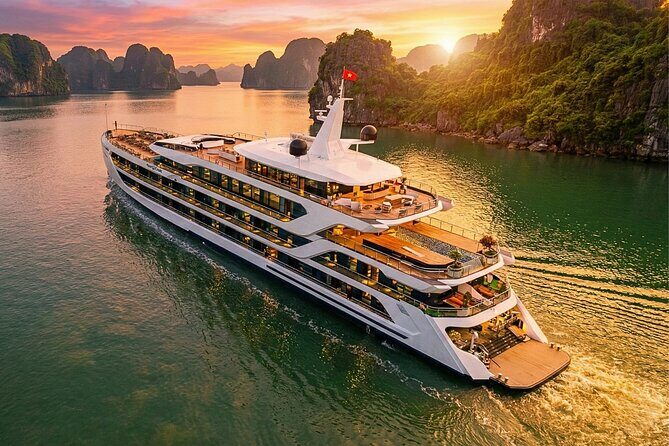 Azura Cruise: 2D1N Premium 6-Star Cruise on Halong & Lan Ha Bay - Review of Azura Cruise: 2D1N Premium 6-Star Cruise on Halong & Lan Ha Bay