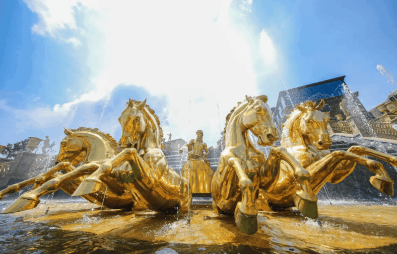 Ba Na Hills Day Trip With Golden Bridge - Pickup and Group Details