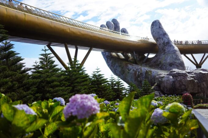 Ba Na Hills Golden Bridge: Private Transfer and Tour Guide - Cable Car Ride and Golden Bridge