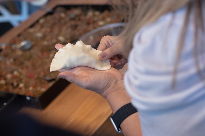 BA: Premium Empanadas Cooking Class & Wine Tasting in Palermo - What to Expect in the Cooking Class