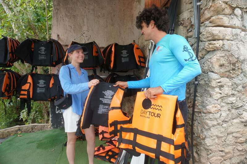Bacalar: 3-hr Pontoon Boat Tour with Beach Club + Kayaks - Authentic Experiences & Review Highlights