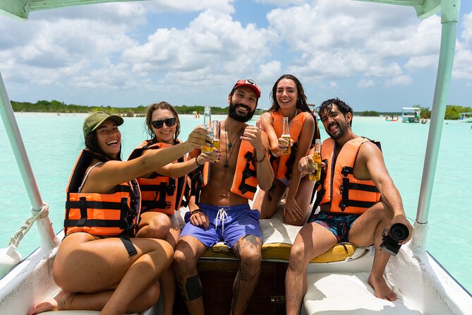 Bacalar Boat Tour and Visit to Cenotes - Tour Duration and Group Size