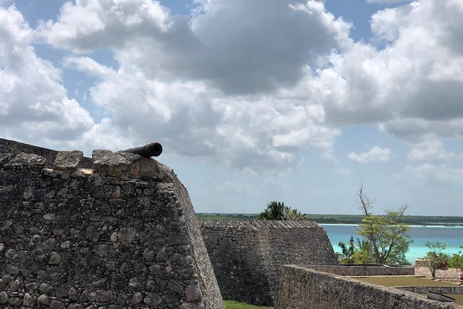 Bacalar Deluxe - Meeting and Pickup