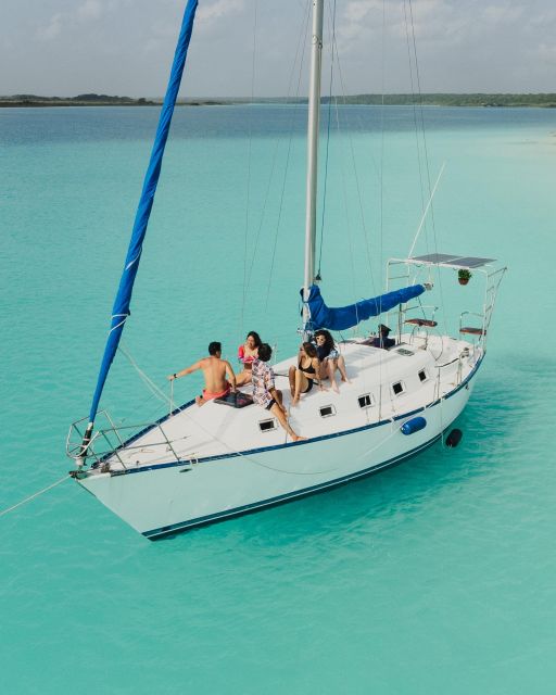 Bacalar Lagoon Sailing Tour With Open Bar and Mexican Lunch - Experience Highlights
