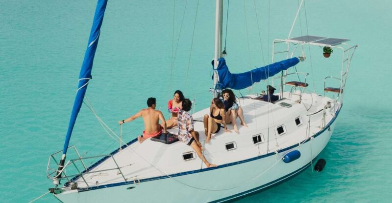 Bacalar Lagoon Sailing Tour With Open Bar and Mexican Lunch - Inclusions