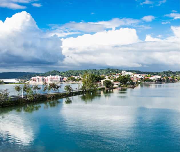 Bacalar, Mexico: One Way Shared Transfer to Flores, Peten - Key Points