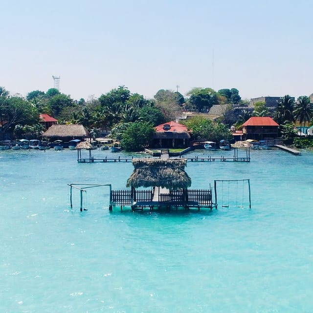 Bacalar: Pontoon Boat Tour of Stunning Lagoon - Dining and Relaxation