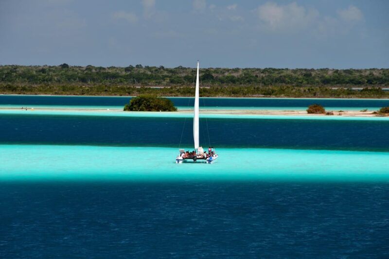 Bacalar Private Catamaran Lunch and Drinks From Costa Maya - Itinerary and Experience