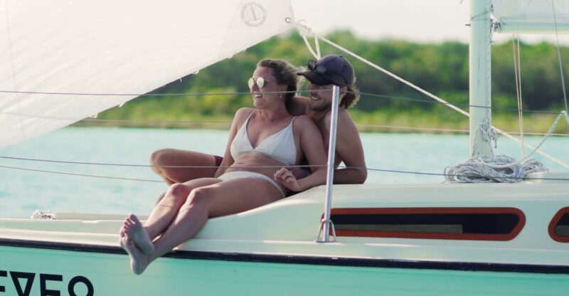 Bacalar: Private Sailboat Tour With Lagoon Swimming - Key Points