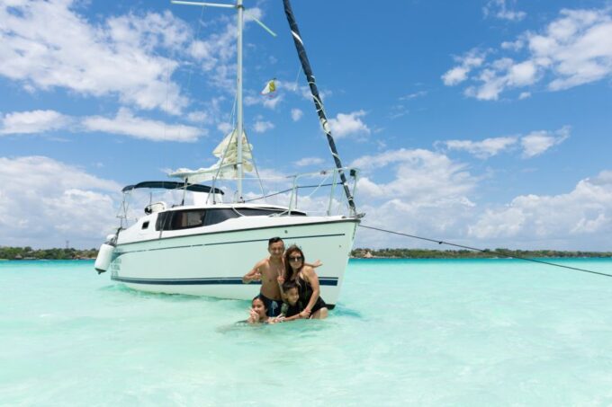 Bacalar: Private Sailboat Tour With Lagoon Swimming - Preparing for the Tour