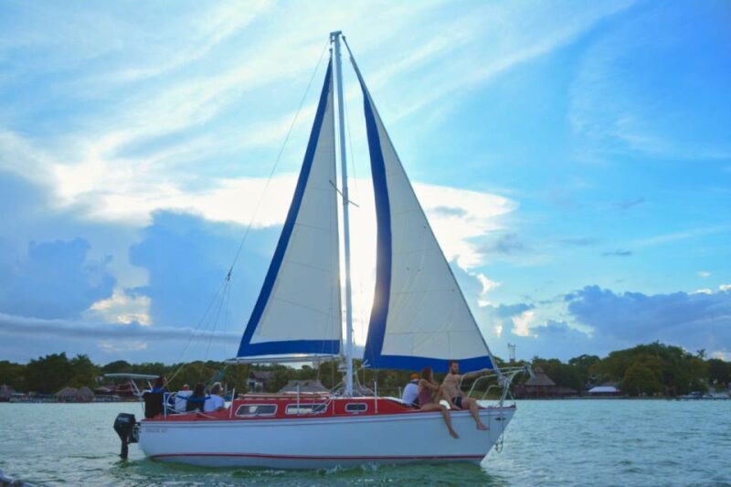 Bacalar: Private Sailing Trip With Guacamole and Drinks - Customer Reviews and Ratings