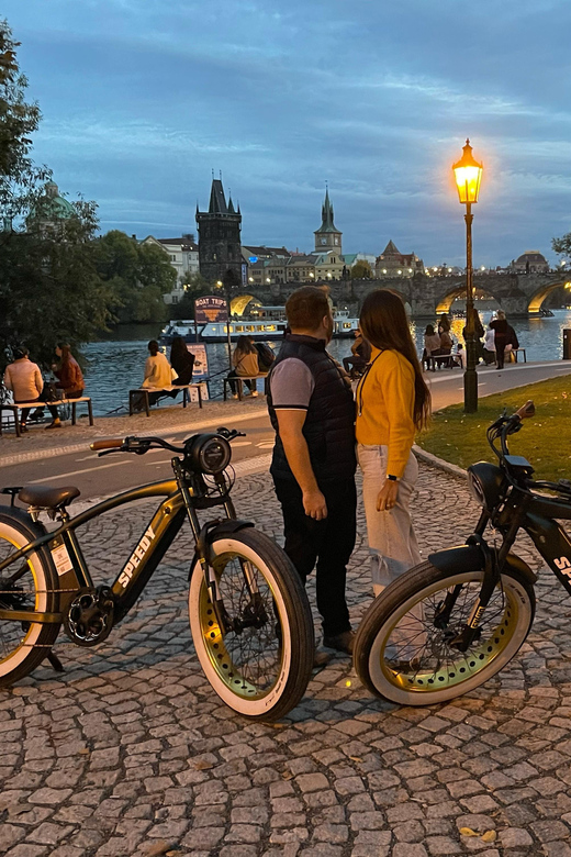 Bachelorette/Bachelor Party - City Sightseeing E-Bike Tour - Inclusions