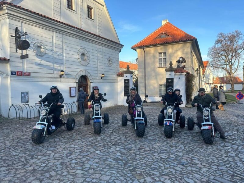 Bachelorette / Bachelor Party - City Sightseeing Trike Tour - Starting Location