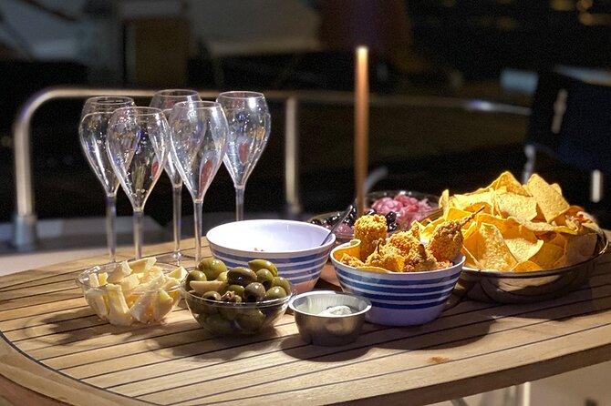 Bachelorette Party, Boat Party in Salerno With Aperitif and Tapas - Accessibility and Participation