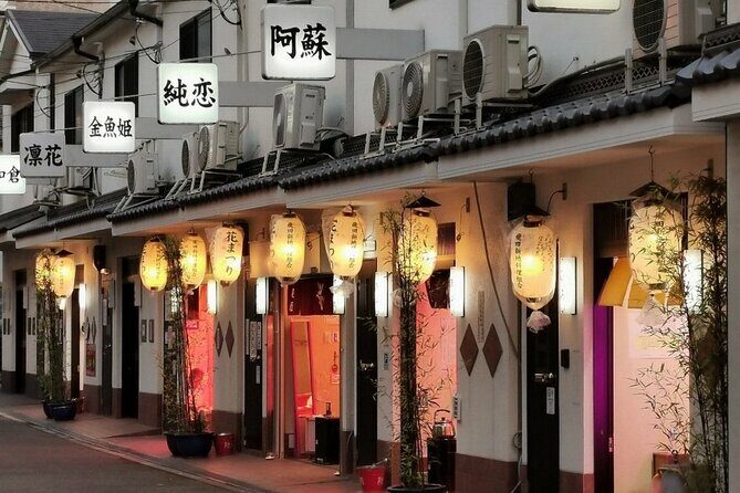 Back Alleys & Red Lights with BBQ Dinner - An Honest Guide to the Itinerary