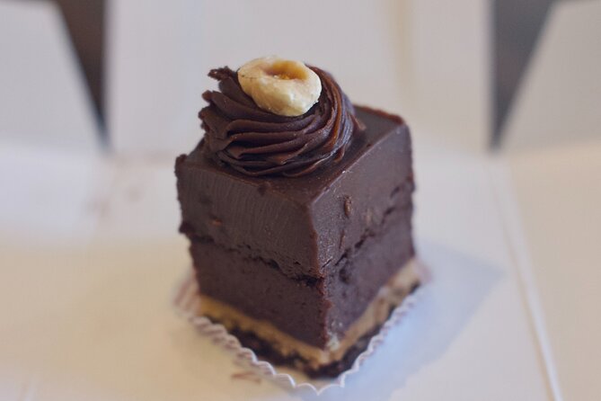 Back Bay Chocolate and Art Galleries Tour - Meeting and End Points