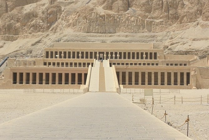 Backge Hot Air Ballon & Private Luxor East & West Banks Day Tour With Lunch - Inclusions and Pickup Details