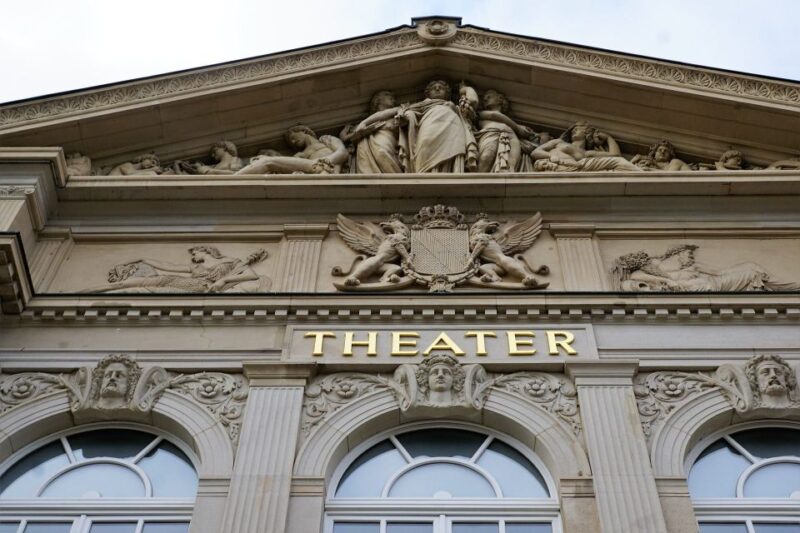Baden-Baden: Private Walking Tour With A Professional Guide - Roman Baths and French Revolution