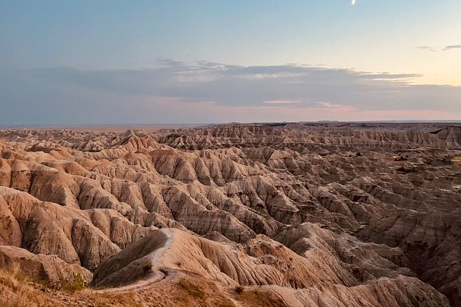 Badlands Sunset and Wildlife Adventure - Witnessing the Spectacular Sunset