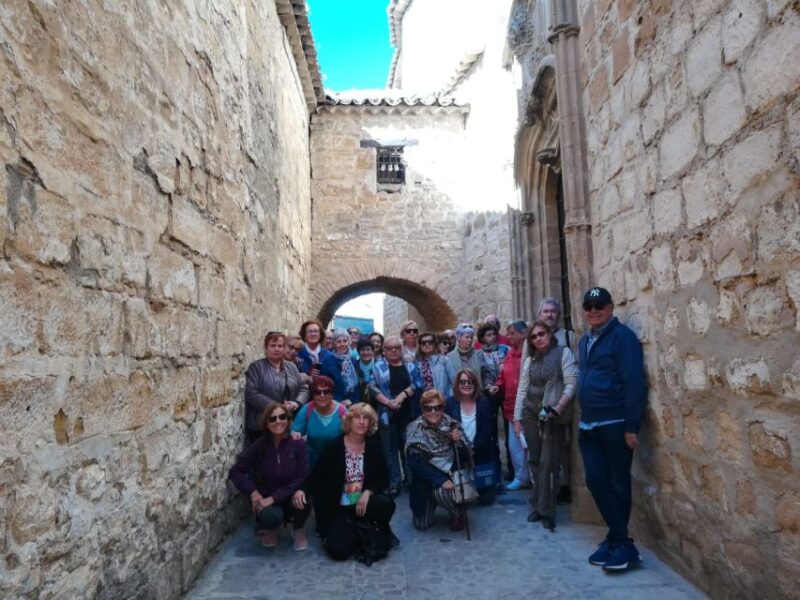 Baeza: City Highlights Walking Tour in Spanish - Included in the Tour