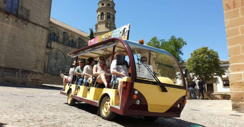 Baeza: Electric Bus Sightseeing Tour With Guide - Experience Highlights