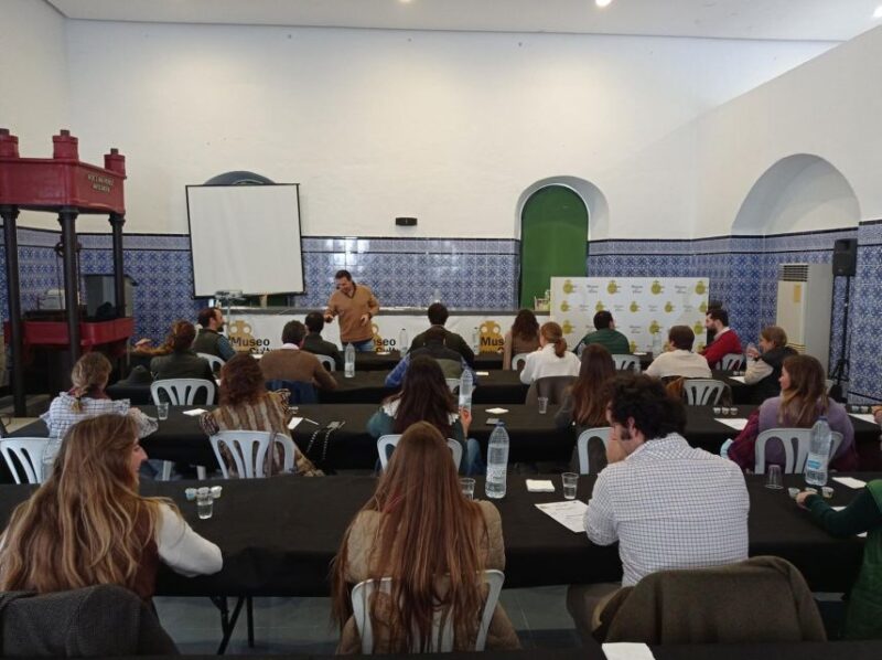 Baeza: Oil Tourism at Hacienda La Laguna - Frequently Asked Questions