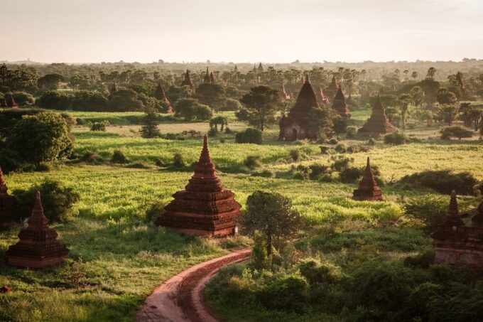 Bagan: Ancient Temples Private Tour - Getting to Bagan