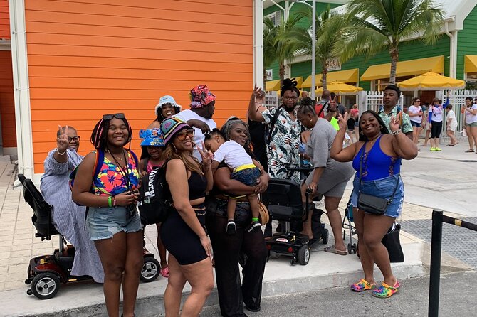 Bahamas Full-Day 6 Hrs Nassau City, Food and Beach Tour - Customizing Your Tour Experience