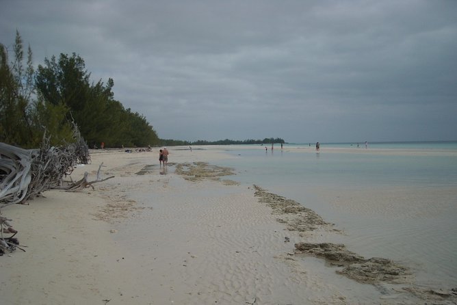 Bahamas Get-A-Round Bus Pass - Additional Important Details