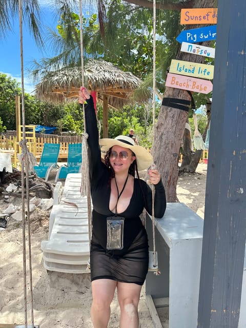 Bahamas: Swimming Pigs & Snorkeling Cruise With Lunch & Rum - Snorkeling and Marine Life