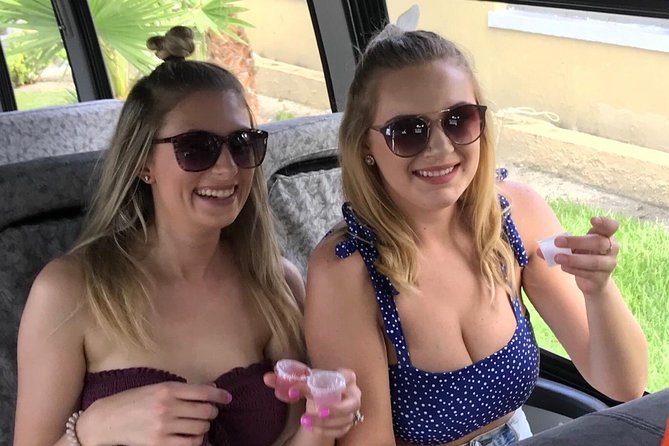 Bahamian Beverages & Bites Tour - Sampling Bahamian Drinks