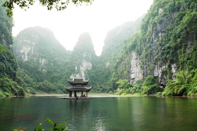 Bai Dinh Pagoda- Trang an World Heritage Site- Mua Cave Tour - Mua Cave Highlights