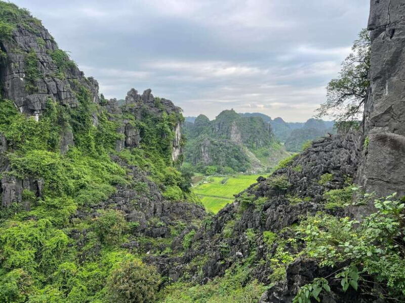 Bai Dinh, Trang An, Mua Cave Private Tour With Female Guide - Inclusions and Exclusions