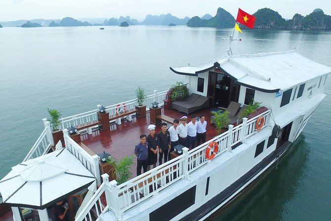 Bai Tu Long Bay Cruises Peaceful and Cozy Group Boat 2D1N - Booking and Reservation Details