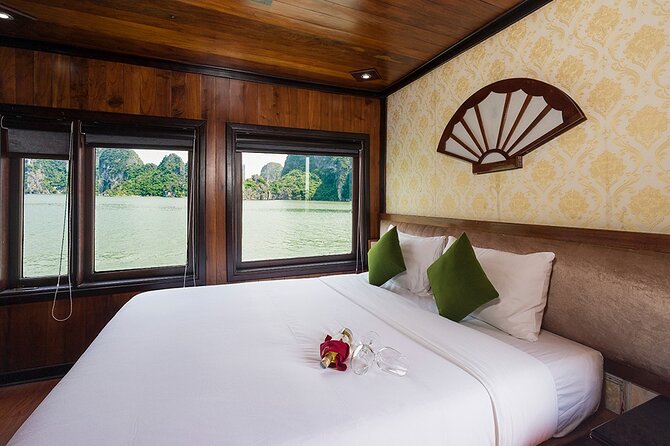 Bai Tu Long Bay Deluxe Cruise 2D1N: Fishing Villages, Meals, Cave, Kayaking - Overview of the Cruise Experience