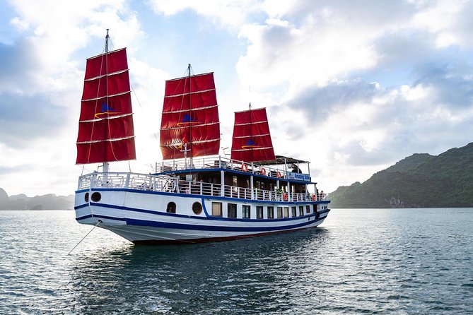 Bai Tu Long Luxury Day Cruise - Fishing Village, Kayak - Meeting and Pickup
