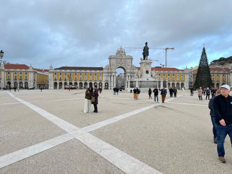 Bairro Alto Pub Crawl! - Discounts and Inclusions
